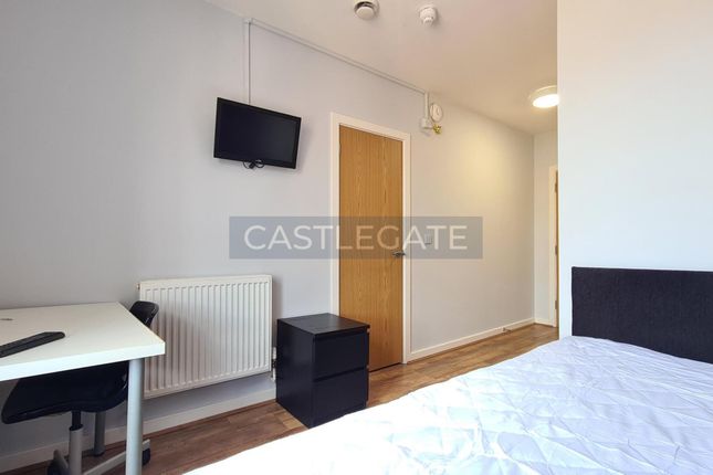 Room 2.2.5 Threadworks (1)