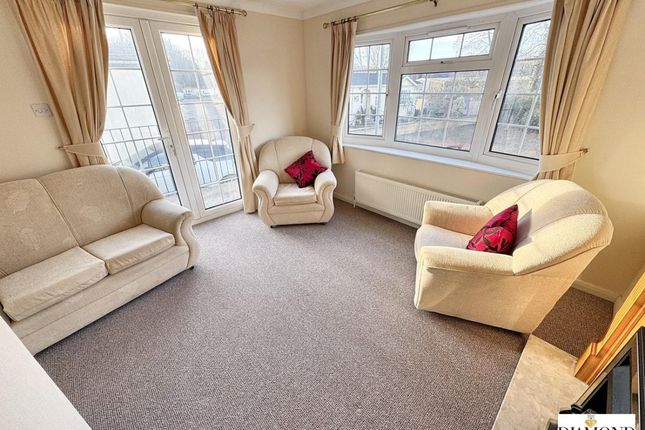 8 Underhill Park, Tiverton photo 4