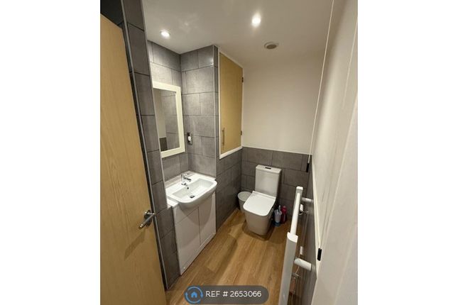 Flat  A Far Gosford St, Coventry photo 4