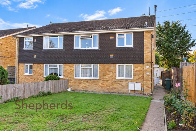 2-bed flat on Perrysfield Road, Cheshunt, £299,995