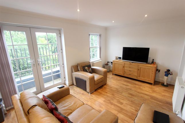 Flat 18, West Point, Northumberland Street, Darlington photo 4