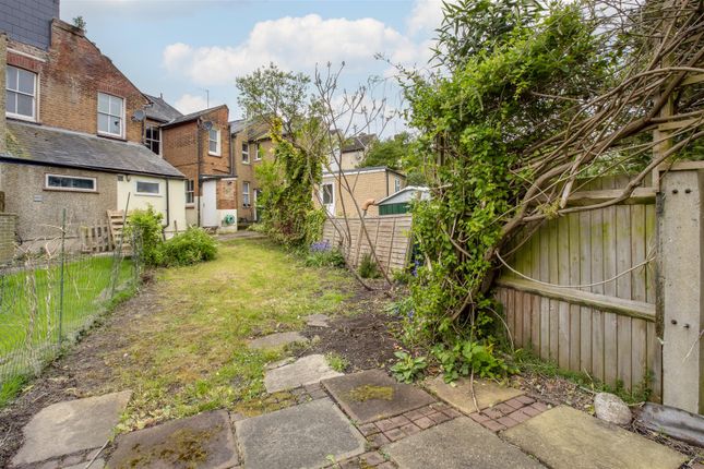 End terrace house for sale in Totteridge Avenue, High Wycombe