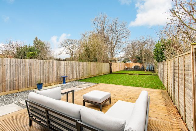 25, Avenue Road, Trowbridge photo 4