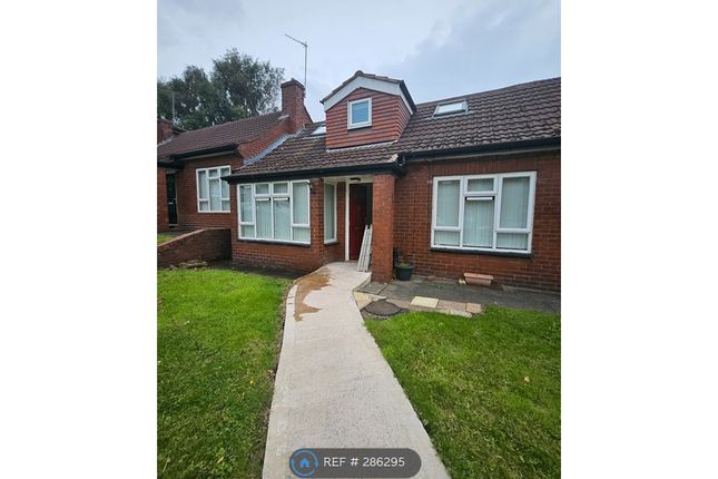 Thumbnail Bungalow to rent in Turner Lane, Ashton-Under-Lyne