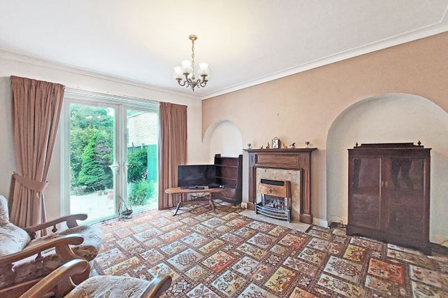 16 Oakington Avenue, Harrow, Middlesex photo 4