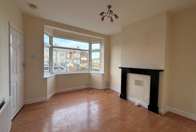 1, Kerrysdale Avenue, Leicester photo 4