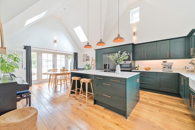 23, Ampney Crucis, Cirencester photo 3