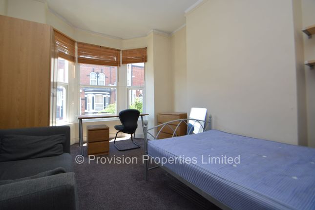 Norwood Road, Hyde Park photo 5
