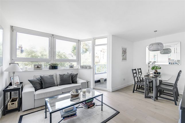 Flat for sale in Wandon Road, London