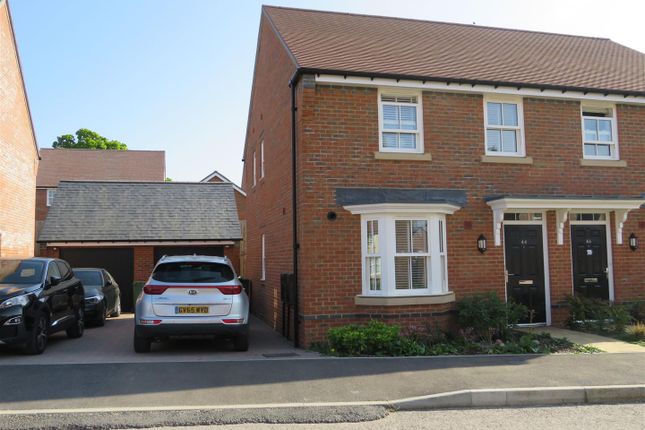 Thumbnail Semi-detached house to rent in Pakenham Road, Waterlooville