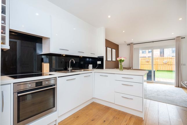 136a Comely Place, Falkirk photo 4