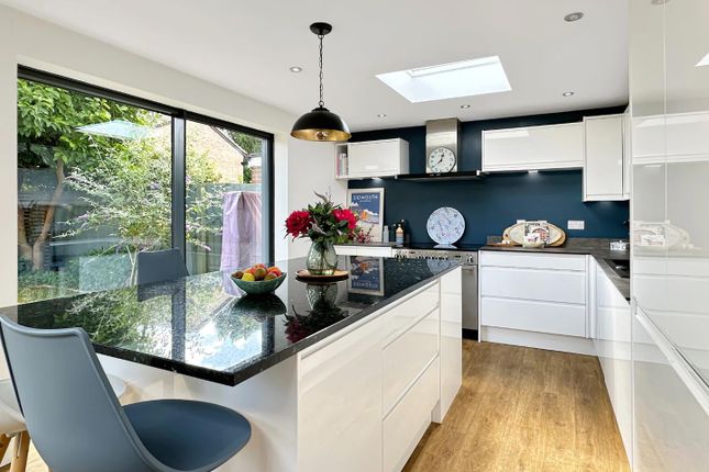 The Old Manse, 31, Glover Street, Over, Cambridge photo 2