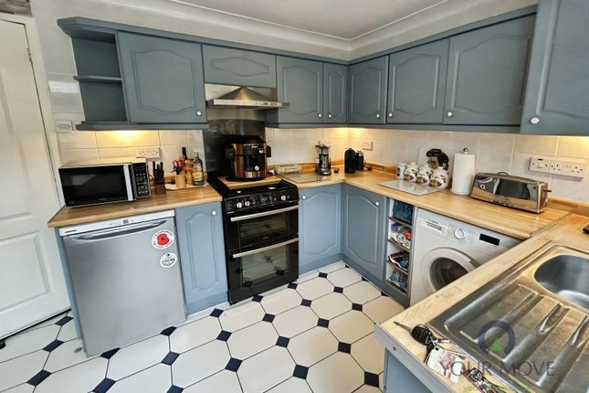 Lowell Drive, Stoke On Trent photo 3
