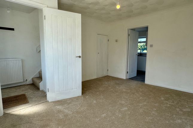 52, Carmarthen photo 5