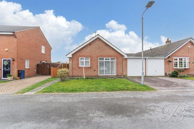 3-bed house on 3, Forest Close, Rainworth, £200,000