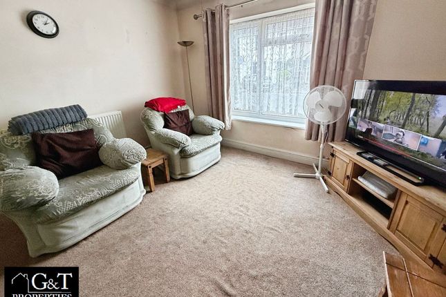 36 Norton Crescent, Dudley photo 4