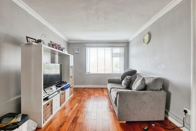 108, Bromford Road, Birmingham photo 4