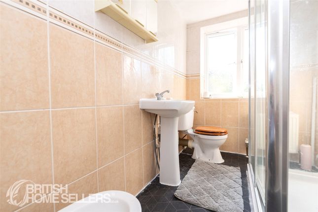 End terrace house for sale in Thistle Close, Huddersfield, West Yorkshire