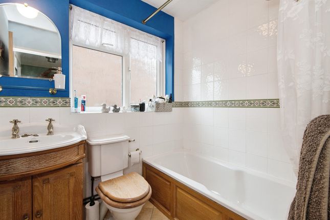 Bungalow for sale in Alexandra Road, Hedge End, Southampton