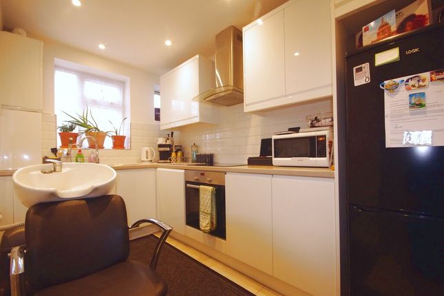 Flat for sale in Sheaveshill Court, The Hyde, Colindale