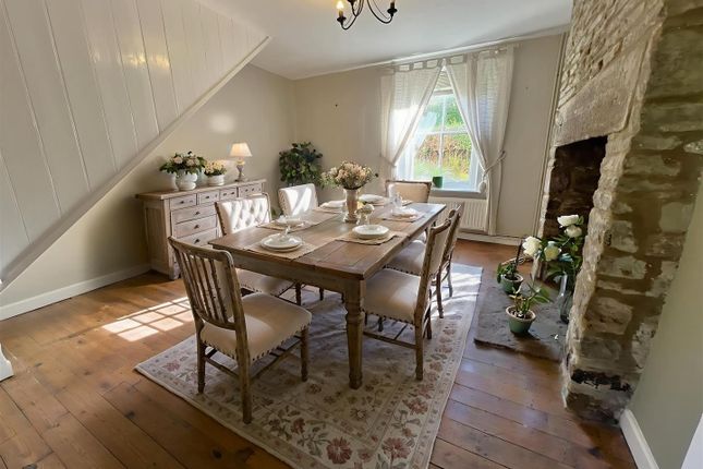 15, Railway Road, Cinderford photo 4