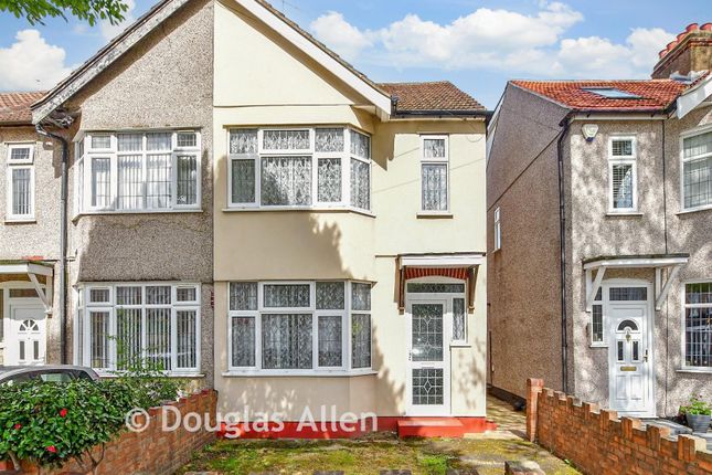 257, Upminster Road South, Rainham photo 3