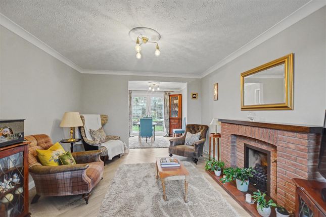 67, Trowell Park Drive, Nottingham photo 3