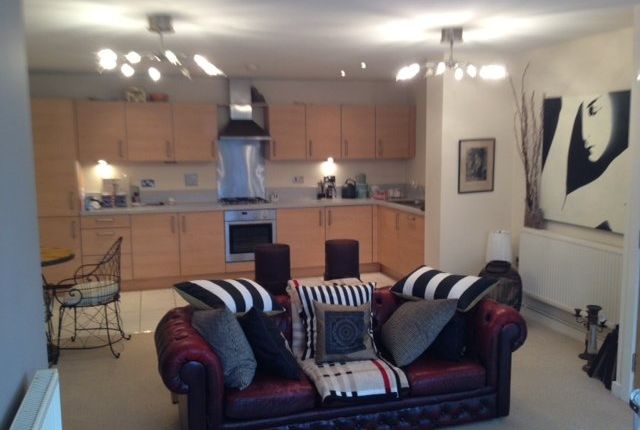 Apt 1, Palmerstone Court, Bolton photo 3