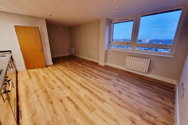 70 Vista Tower, STEVENAGE photo 4