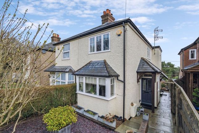 Thumbnail Cottage for sale in The Common, Downley, High Wycombe