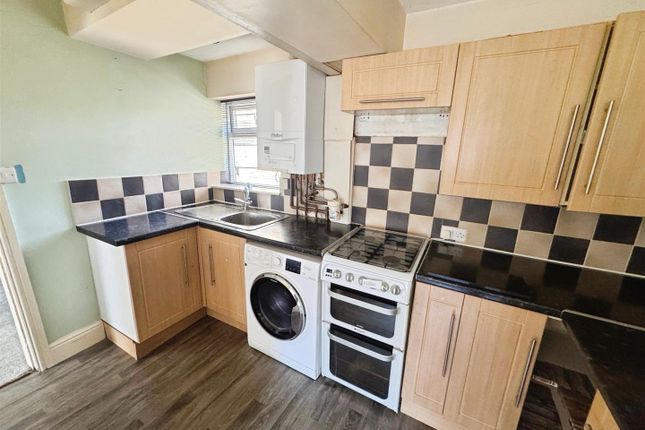 36, Orleans Street, Bradford photo 4