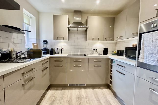 Apartment 15, Hardy Lodge  Coppice Street, Shaftesbury photo 2