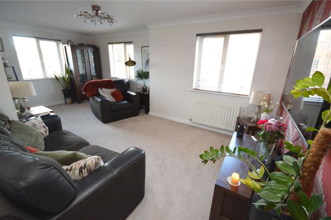 84, Orchid Close, Bedfordshire photo 4