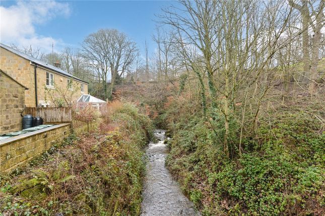 19, Stepping Stones, East Morton photo 2