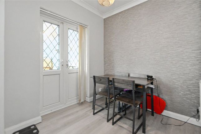 13, The Hollings, Leeds photo 4