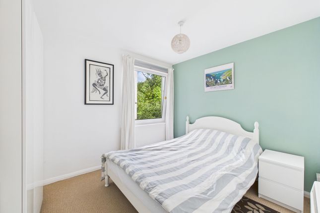 Flat 19, Haven Court, Haverfordwest photo 4