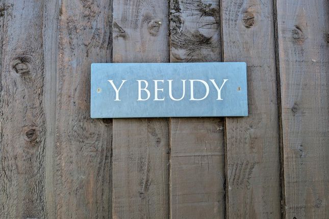 Y Beudy