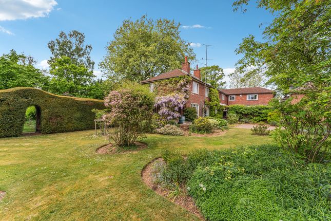 Springhill, Kidmore Lane, Sonning Common photo 4