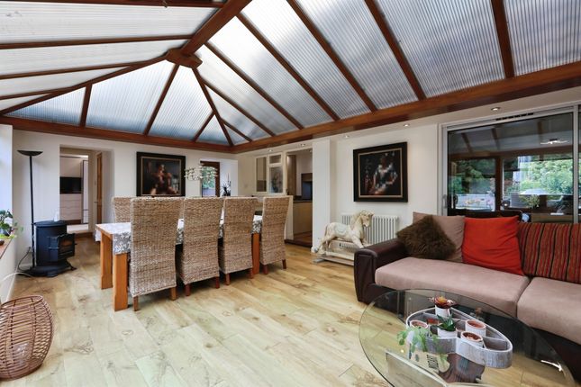 11, Mountford Close, Warwick photo 4