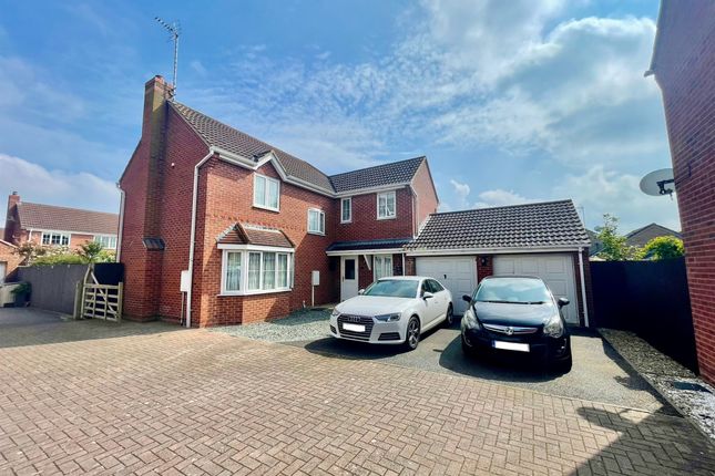 Thumbnail Detached house for sale in Pine Court, Spalding
