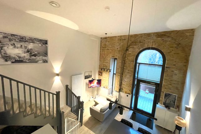 Mews house for sale in London
