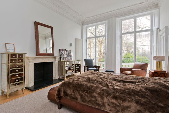 Flat for sale in Cleveland Square, Bayswater, London, UK