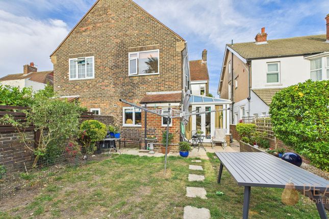 45 Grove Road, Worthing photo 4