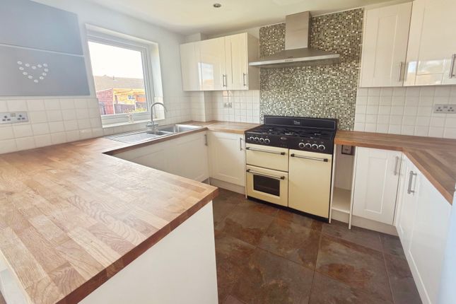 6, Cleeve Mount, Leicestershire photo 4