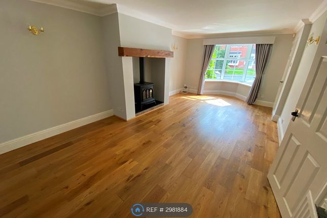 Kingsleigh Drive, Birmingham photo 4