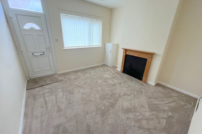26, Anderson Street, Grimsby photo 2