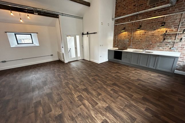Studio flat on The Middling,, 4 Stanley Street, Longridge, £850/mo