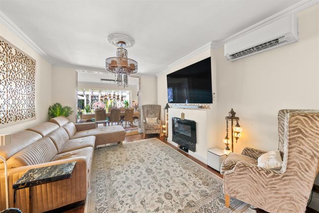65, Bridle Road, Pinner photo 4