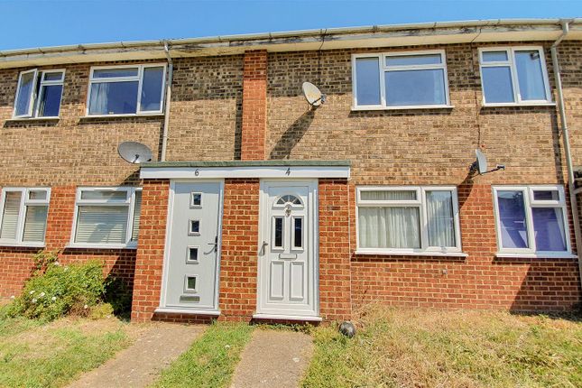 Thumbnail Flat to rent in Castle Close, Sunbury-On-Thames