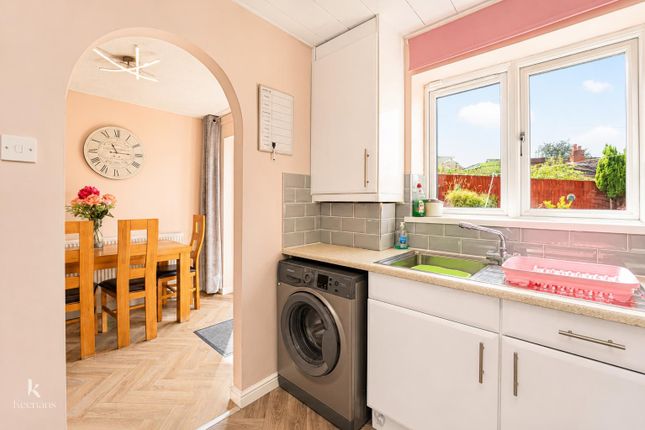50, Aintree Drive, Lower Darwen photo 4